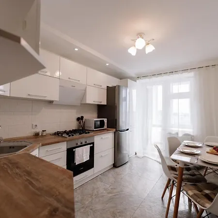 Тиха Та Комфортна Квартира Ternopil Exterior photo